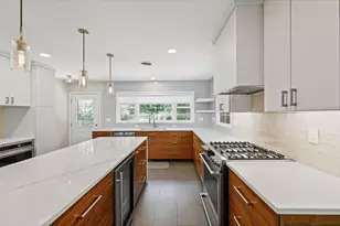 32 Greencroft Dr, Champaign, IL 61821 - Photo 17