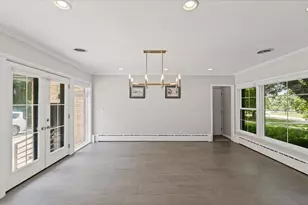 32 Greencroft Dr, Champaign, IL 61821 - Photo 15