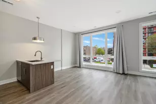 3944 S Indiana St, Chicago, IL 60653 - Photo 3