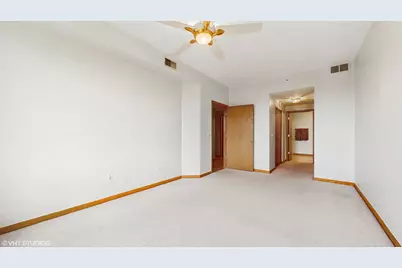 [Address not provided], Park Ridge, IL 60068 - Photo 9