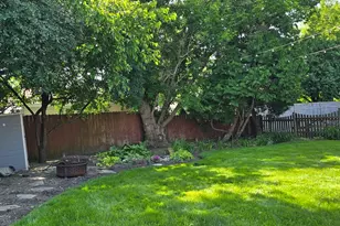 1278 E River Dr, Des Plaines, IL 60018 - Photo 25