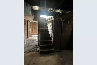 642 W Stephenson Street, Freeport, IL 61032 - Photo 35