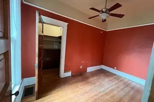 642 W Stephenson St, Freeport, IL 61032 - Photo 5