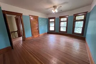 642 W Stephenson St, Freeport, IL 61032 - Photo 15