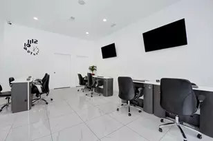 1342 W Belmont Ave, Chicago, IL 60657 - Photo 7