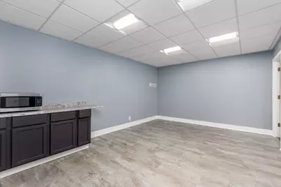 3705 Frontage Road, Peru, IL 61354 - Photo 47