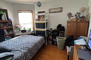 3247 W Berteau Ave, Chicago, IL 60618 - Photo 11