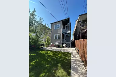 3247 W Berteau Avenue, Chicago, IL 60618 - Photo 27