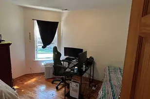 3247 W Berteau Ave, Chicago, IL 60618 - Photo 5