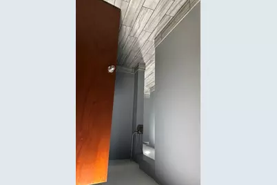 3247 W Berteau Avenue, Chicago, IL 60618 - Photo 19