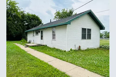 37706 N Nippersink Place, Spring Grove, IL 60081 - Photo 1