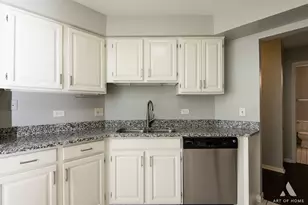 61 Willow Pkwy, Buffalo Grove, IL 60089 - Photo 15