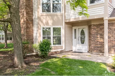 61 Willow Parkway, Buffalo Grove, IL 60089 - Photo 3