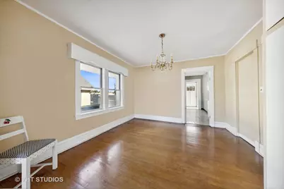 110 W Willow Avenue, Wheaton, IL 60187 - Photo 17