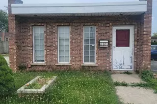 2520 E State Street E, Burnham, IL 60633 - Photo 1