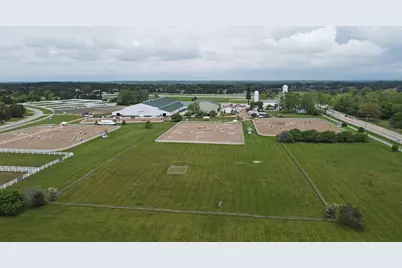 36537 N Fox Hill Drive, Wadsworth, IL 60083 - Photo 7