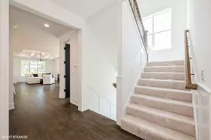 2514 Hidden Oak Cir Lot 9, Highland Park, IL 60035 - Photo 3