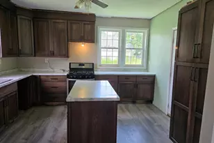 112 N Walnut, Versailles, IL 62378 - Photo 7