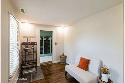 113 Pheasant Trail, Lake in the Hills, IL 60156 - Photo 3