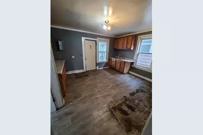 15240 Turlington Avenue, Harvey, IL 60426 - Photo 7