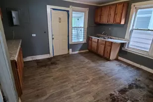 15240 Turlington Ave, Harvey, IL 60426 - Photo 7