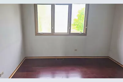 8543 Carriage Lane, Tinley Park, IL 60487 - Photo 13