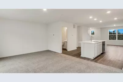 448 Lakeshore Court, Saint Charles, IL 60174 - Photo 29