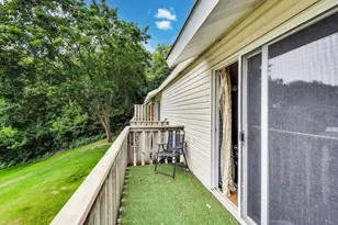 127 Forest Ave, Fox Lake, IL 60020 - Photo 9
