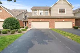 13261 Forest Ridge Dr, Palos Heights, IL 60463 - Photo 1