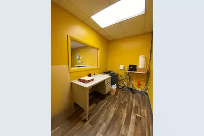 2745 W Division Street, Chicago, IL 60622 - Photo 5