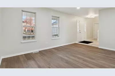 1867 Lake Shore Drive, Romeoville, IL 60446 - Photo 17