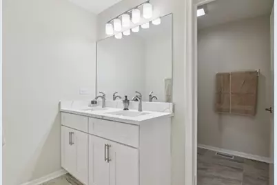 1867 Lake Shore Drive, Romeoville, IL 60446 - Photo 27