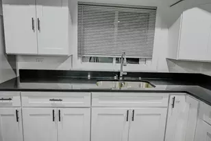 15915 Cottage Grove Ave, South Holland, IL 60473 - Photo 5