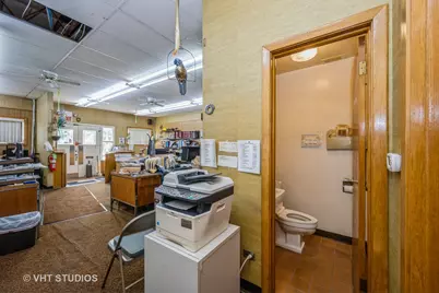 6712 N Crawford Avenue, Lincolnwood, IL 60712 - Photo 7