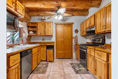 4185 Eastwood Place, Park City, IL 60085 - Photo 19