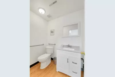 810 Front Street #D, McHenry, IL 60050 - Photo 7