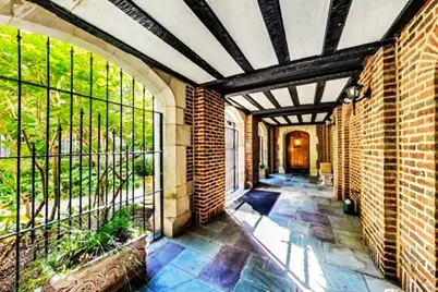 6334 N Sheridan Road #3E, Chicago, IL 60660 - Photo 9