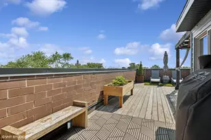 2742 N Hamlin Ave, Chicago, IL 60647 - Photo 21