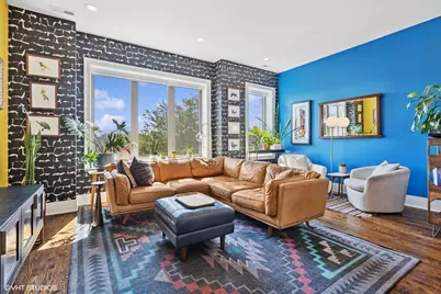 2742 N Hamlin Avenue #3N, Chicago, IL 60647 - Photo 3