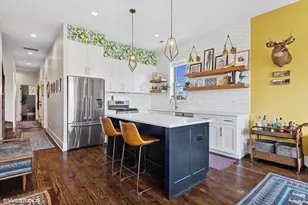 2742 N Hamlin Ave, Chicago, IL 60647 - Photo 7