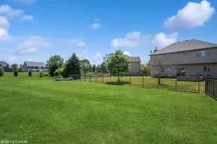 21042 Lakewoods Ln, Shorewood, IL 60404 - Photo 23