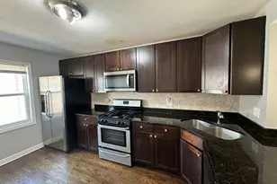 6433 N Damen Ave, Chicago, IL 60645 - Photo 3