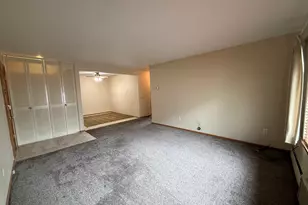 124 N Whistler A-7 Ave, Freeport, IL 61032 - Photo 13