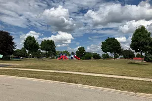 1517 Stoneridge Ct, Yorkville, IL 60560 - Photo 17