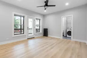 1239 W Morse Ave, Chicago, IL 60626 - Photo 3