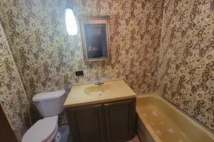 353 W Monroe St, Monticello, IL 61856 - Photo 7