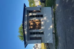 353 W Monroe St, Monticello, IL 61856 - Photo 3