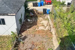 10614 S Langley Ave, Chicago, IL 60628 - Photo 11