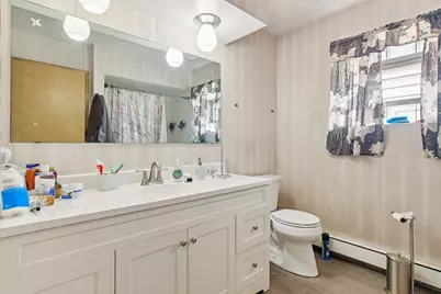 949 E 170th Street, South Holland, IL 60473 - Photo 13