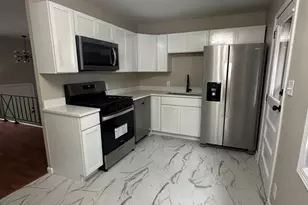 221 Murphy Dr, Romeoville, IL 60446 - Photo 3